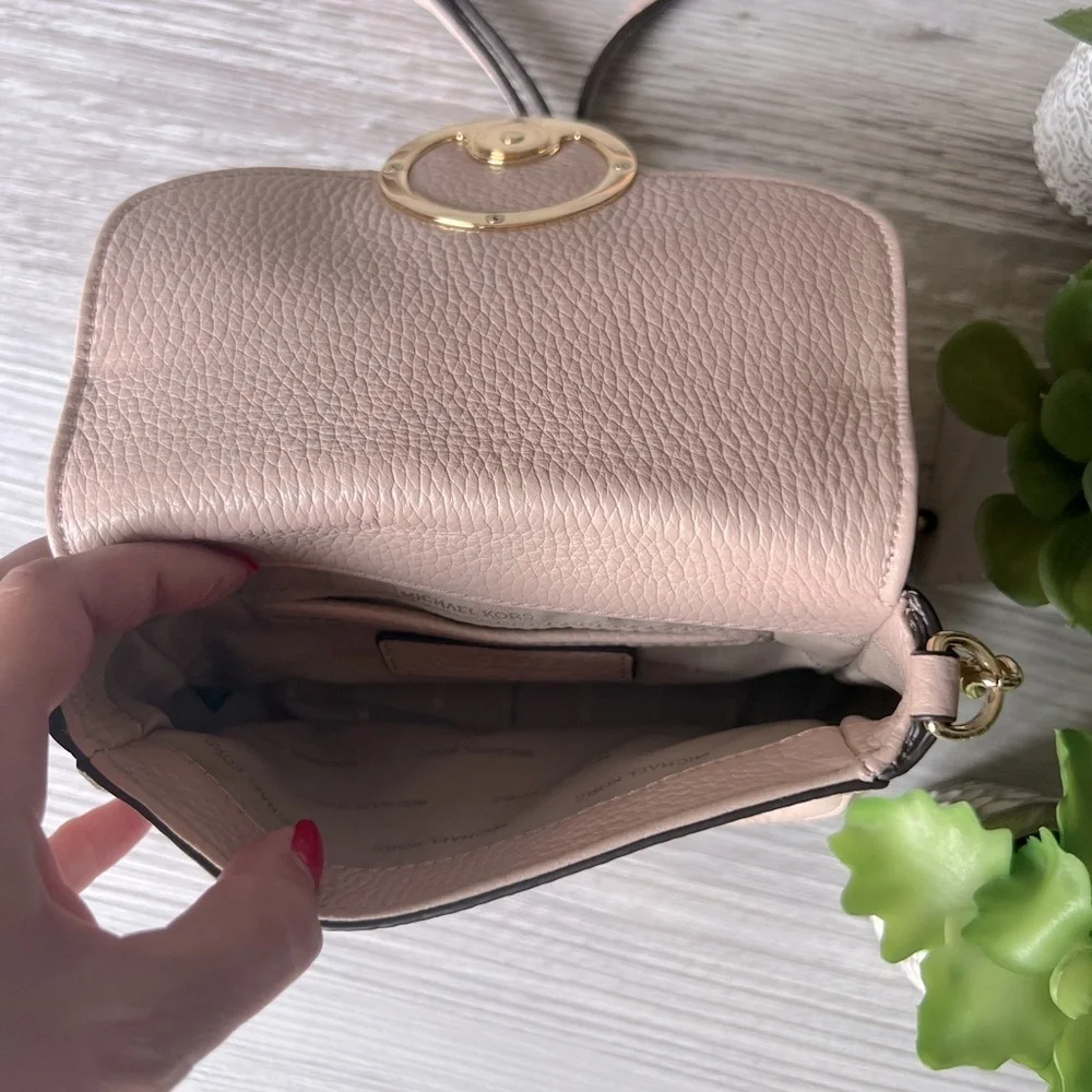 MICHAEL KORS fulton leather small crossbody bag EUC